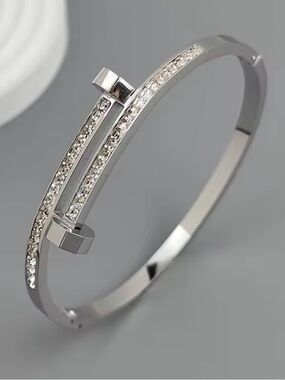 Silver Clear Crystal Bar Hinged Bangle Bracelet
